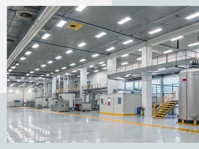 Освещение ангаров в Туле от 610 руб. - Эффективные решения